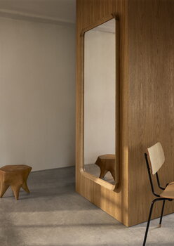 Carl Hansen & Søn VLA62 Radio House mirror, 80 x 175 cm, oiled oak, decoration image