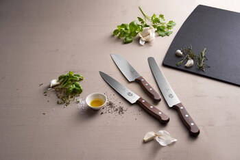 Victorinox Wood kokkiveitsi, 19 cm, lahjapakkaus, sisustuskuva