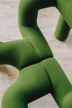 Varier Ekstrem nojatuoli, Knit 038 Olive, sisustuskuva