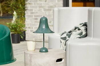 Verpan Lampada da tavolo ricaricabile Pantop Portable 18 cm, verde scur