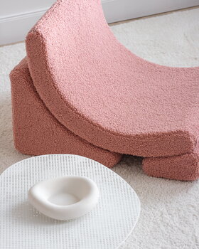 Wigiwama Moon chair, guava pink, decoration image