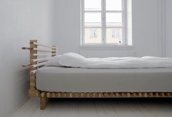 Collaboratorio Cubile 180 bed, oak