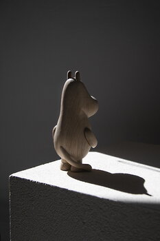 Boyhood Moomintroll figure, large, oak