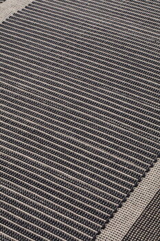 cc-tapis Vice Versa 1 matto, dark, sisustuskuva