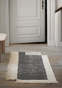 ferm LIVING Counter rug, 140 x 200 cm, charcoal - off-white