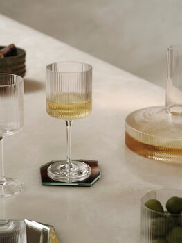 Ferm Living Coppa da vino bianco Ripple, 2 pz, trasparente, immagine decorativa