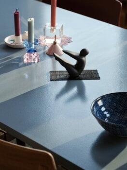 Design House Stockholm Scultura Yoga n. 2, nero, immagine decorativa