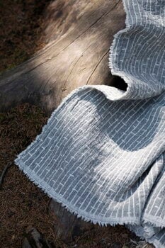 Lapuan Kankurit Metsä blanket, light grey