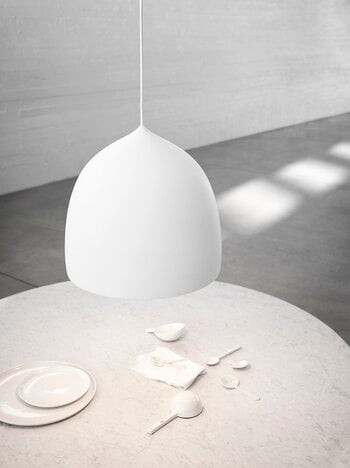 Fritz Hansen Suspence P2 pendant, white