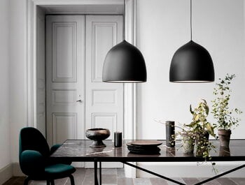 Fritz Hansen Suspension Suspence P2, noir