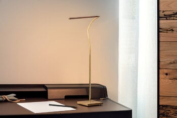 Catellani & Smith Lola table lamp, brass, decoration image