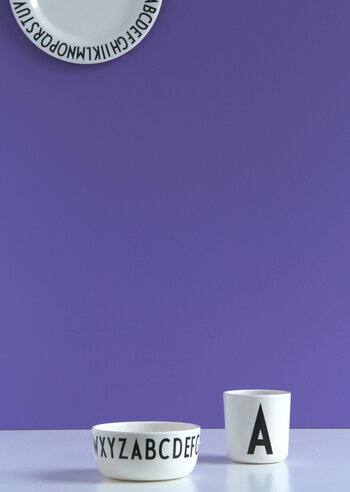 Design Letters Arne Jacobsen melamine cup A-Z