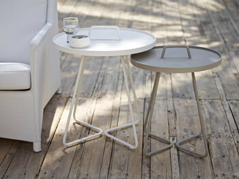 Cane-line Table On-the-move, petit modèle, taupe