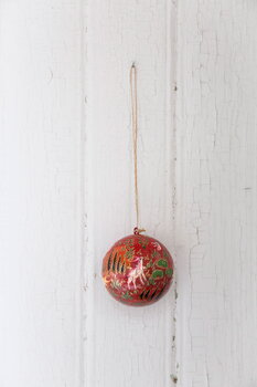 Tikau Deer bauble, red