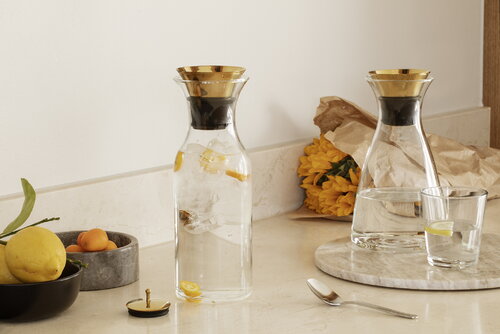 Eva Solo Carafe 1 L, brass | Finnish Design Shop