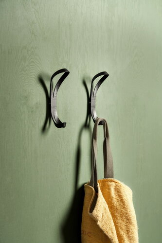Essem Design Endless hook, black | Finnish Design Shop
