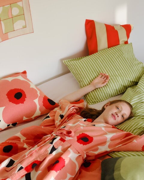 Marimekko Piccolo place mat, pear - dark green | Finnish Design Shop