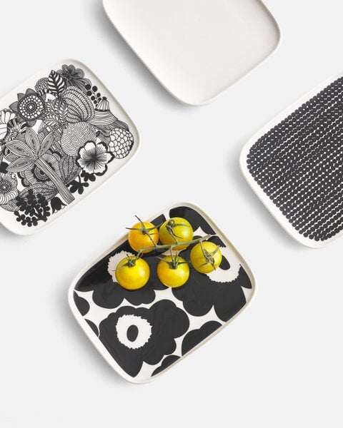 Plates, Oiva - Unikko plate 15 x 12 cm, white - black, Black & white