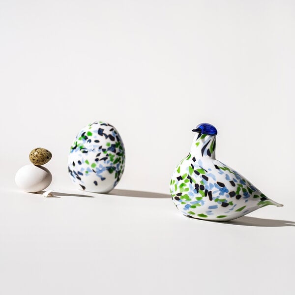 Konstglas, Birds by Toikka Annual Egg 2024 glasprydnad, Alder Thrush blå, Vit