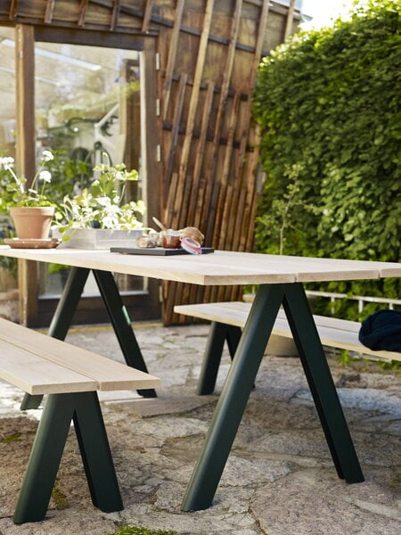 Dining tables, Overlap table, green base, Natural