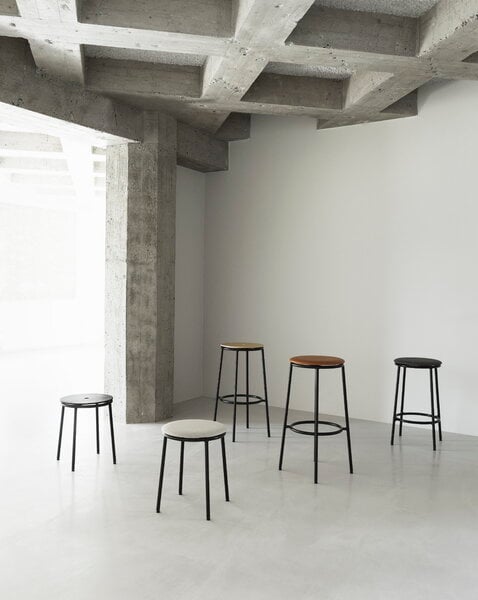 Bar stools & chairs, Circa bar stool, 75 cm, black steel - oak, Black