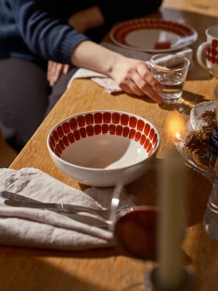 Plates, 24h Tuokio plate 26 cm, red, White