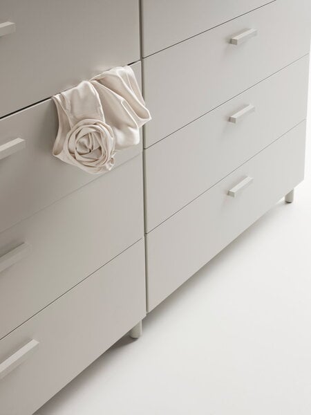 Storage furniture, Relief chest of drawers with legs, wide, beige, Beige