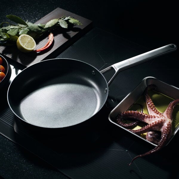 Frying pans, Taiten frying pan, 26 cm, Black