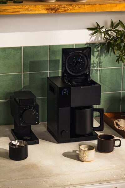 Coffee & tea, Aiden Precision coffee maker, matte black, Black