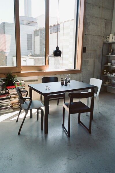 Ruokapöydän tuolit, Atelier tuoli, musta, Musta