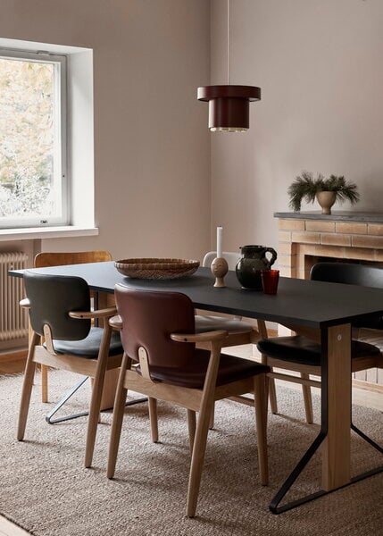 Artek Domus Tuoli Lakattu Tammi Musta Nahka PU lakka Finnish artek-domus-tuoli-lakattu-tammi-musta-nahka-pu-lakka-finnish