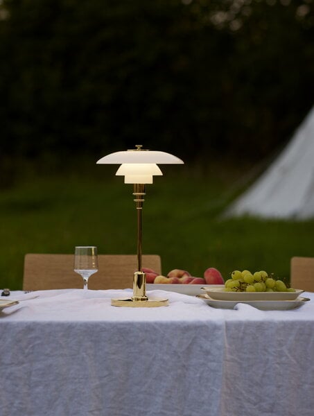 Portable lamps, PH 2/1 portable table lamp, brass metallised, Gold