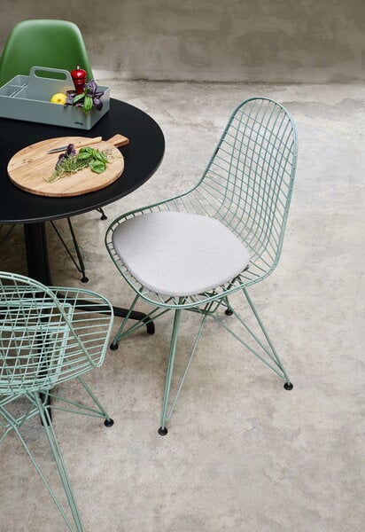 Dining chairs, Wire Chair DKR, Eames seafoam green, Green