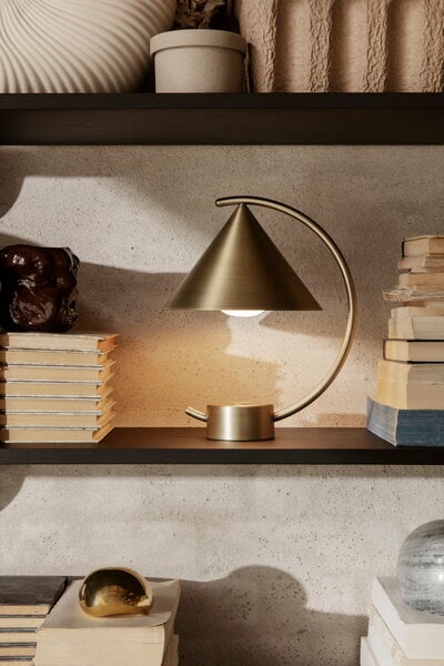 Table lamps, Meridian table lamp, brass, Gold