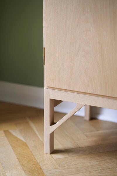 Sideboards & dressers, A232 sideboard, lacquered oak, Natural