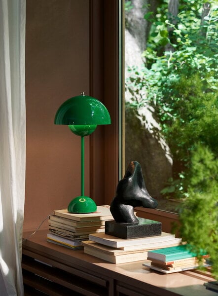 Kids' lamps, Flowerpot VP3 table lamp, signal green, Green