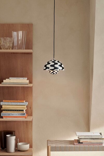 Pendant lamps, Flowerpot VP1 pendant, black - white, White