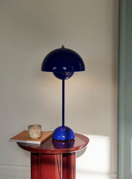 Lampade per bambini, Lampada da tavolo Flowerpot VP3, blu cobalto, Blu
