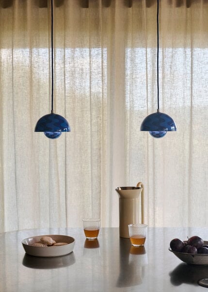 Pendant lamps, Flowerpot VP10 pendant, cobalt blue - twilight blue, Blue