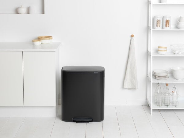 Brabantia Bo Pedal Bin L Matt Black Finnish Design Shop