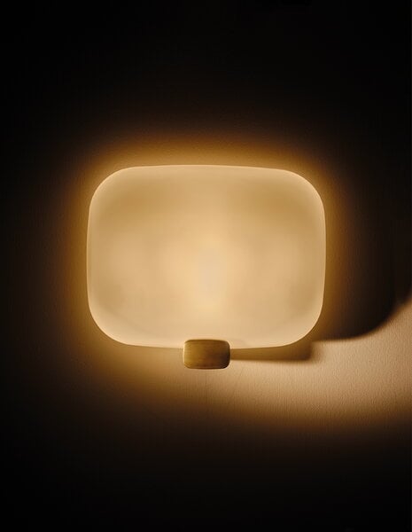 Wall lamps, Light Me Tender Horizontal wall lamp, brass, White