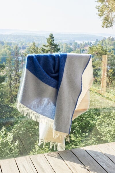 Throws & bed covers, Echo throw, 130 x 170 cm, blue, Beige
