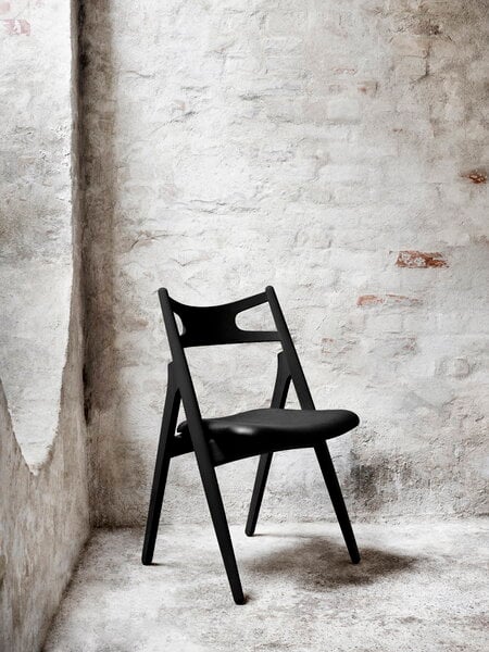 Dining chairs, CH29P chair, black oak- black leather Loke 7150, Black