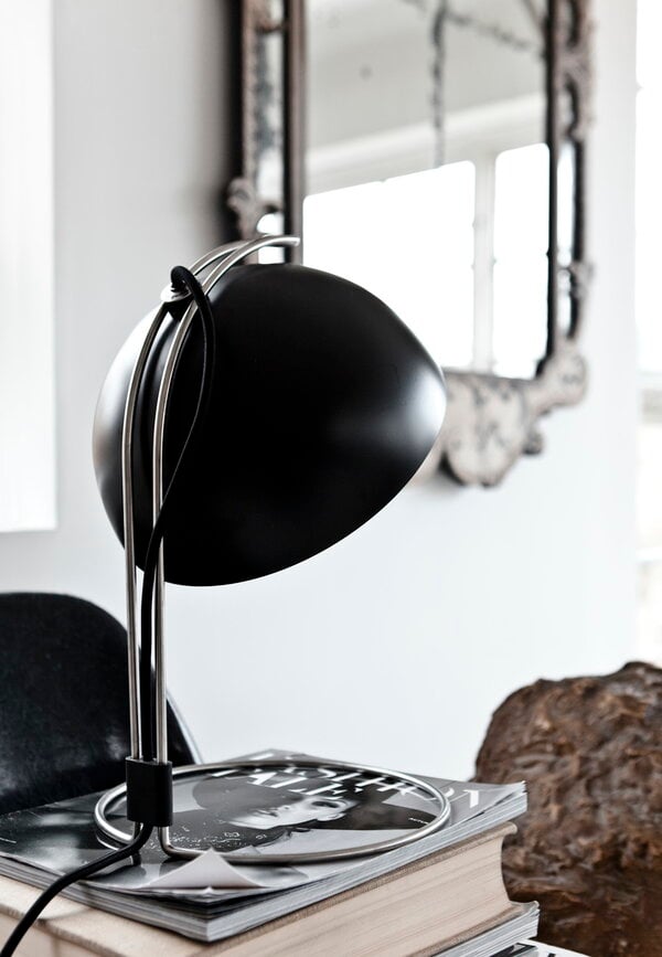 Desk lamps, Flowerpot VP4 table lamp, matt black, Black