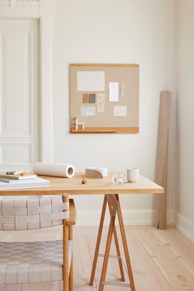 Memory boards, Rim pinboard, 75 x 75 cm, oak, Natural