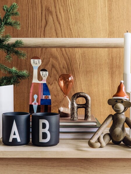 Kupit ja mukit, Arne Jacobsen posliinikuppi, musta,  A-Z, Musta
