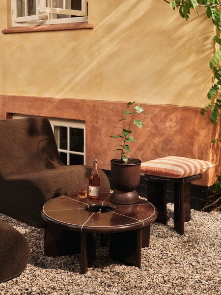 Ferm Living Hourglass pot, XS, rust | Finnish Design Shop NL
