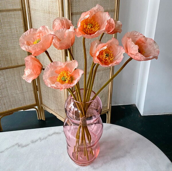 Fundamental Berlin Muse vase, large, rubine | Finnish Design Shop