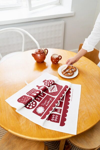 Tea towels, Keittiössä tea towel, red, Red