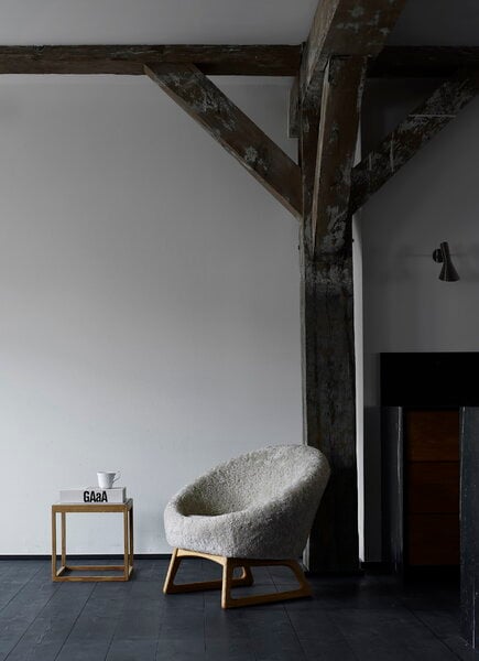 Armchairs & lounge chairs, Tub lounge chair, Moonlight sheepskin - oiled oak, White